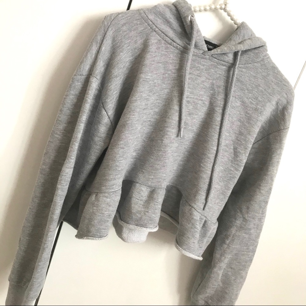 frilly grey cropped hoodie🤍